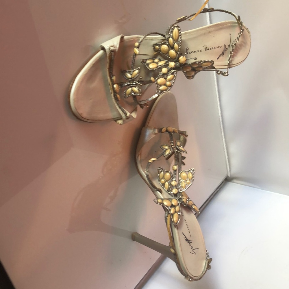 Fancy dress Sandals with architectural heel